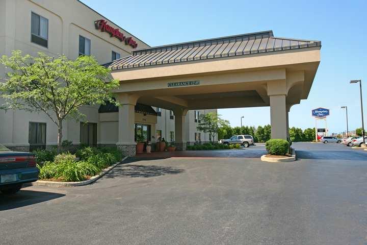 Hampton Inn Marion Exterior photo